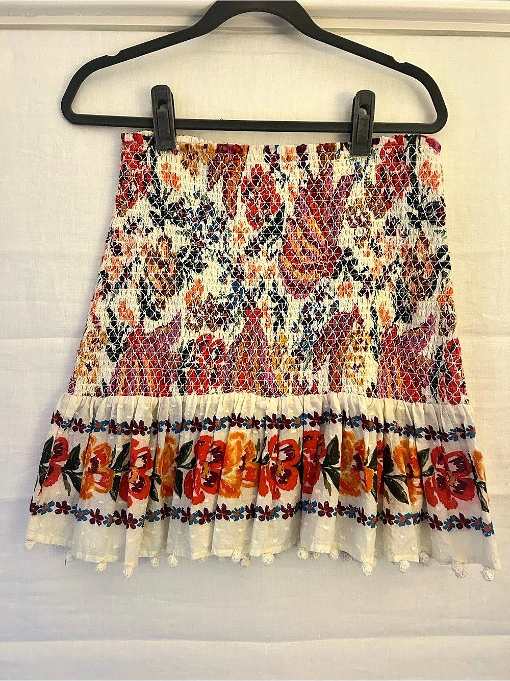 FARM Rio Floral Ruffle Mini Skirt Size Medium - Picture 3 of 6